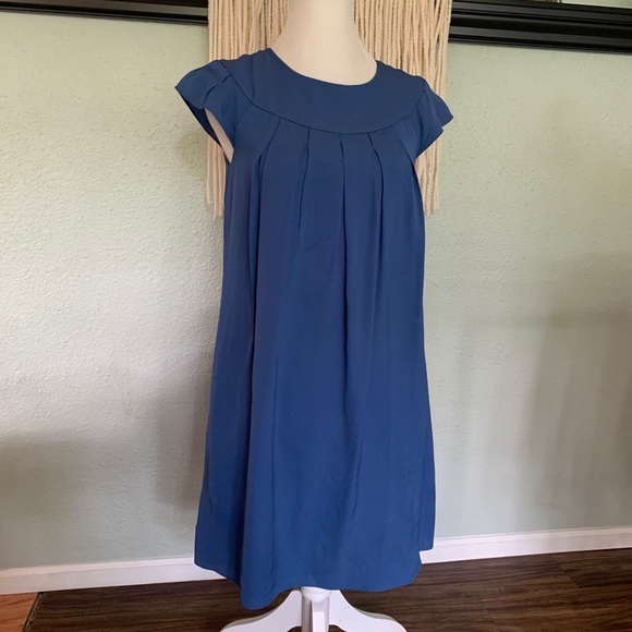Banana Republic Dresses & Skirts - Banana Republic blue silk dress size S Petite